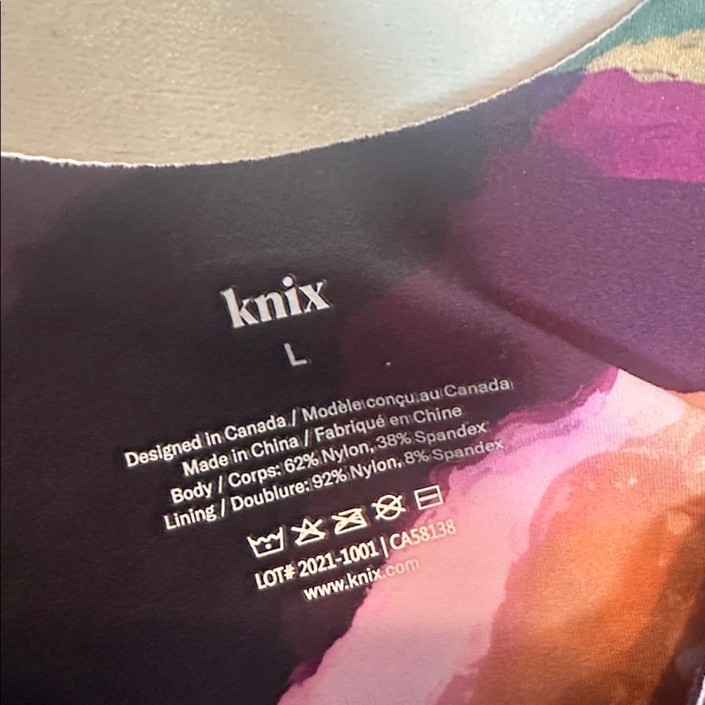 Knix Seamless Bra. Size Large. Light Removeable Padding. Luxe Lift Pullover. - Picture 6 of 7